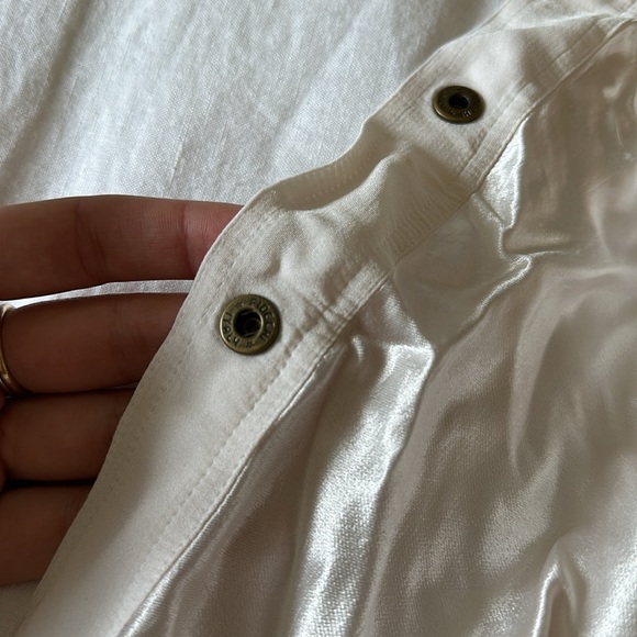 Beautiful vintage Moschino Jeans Button Down Blouse - Picture 12 of 13